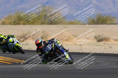 media/Dec-04-2022-CVMA (Sun) [[e38ca9e4fc]]/Race 9 Supersport Middleweight Shootout/